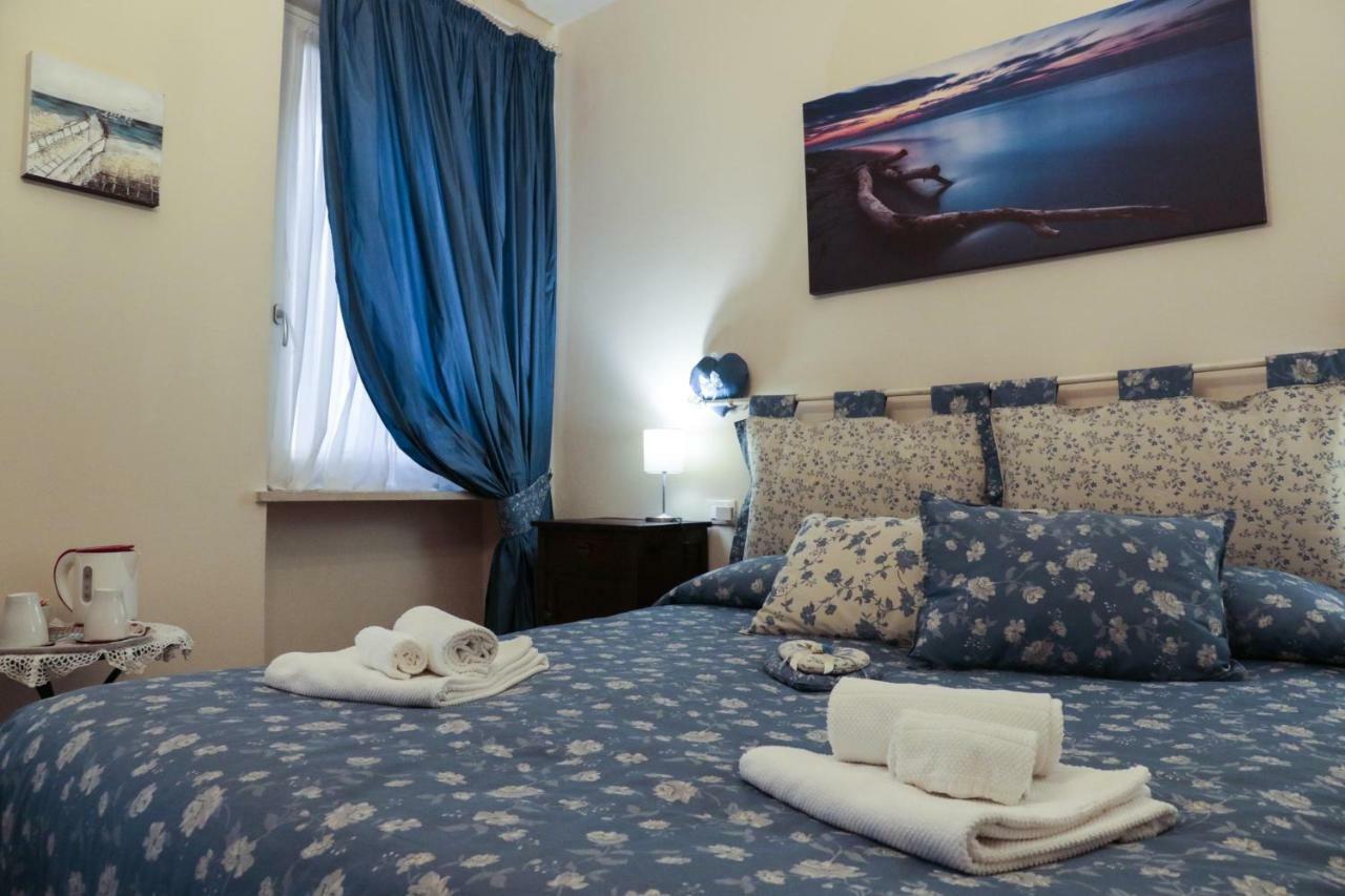 Le Finestre sul Borgo Rooms Peschiera del Garda Exterior foto