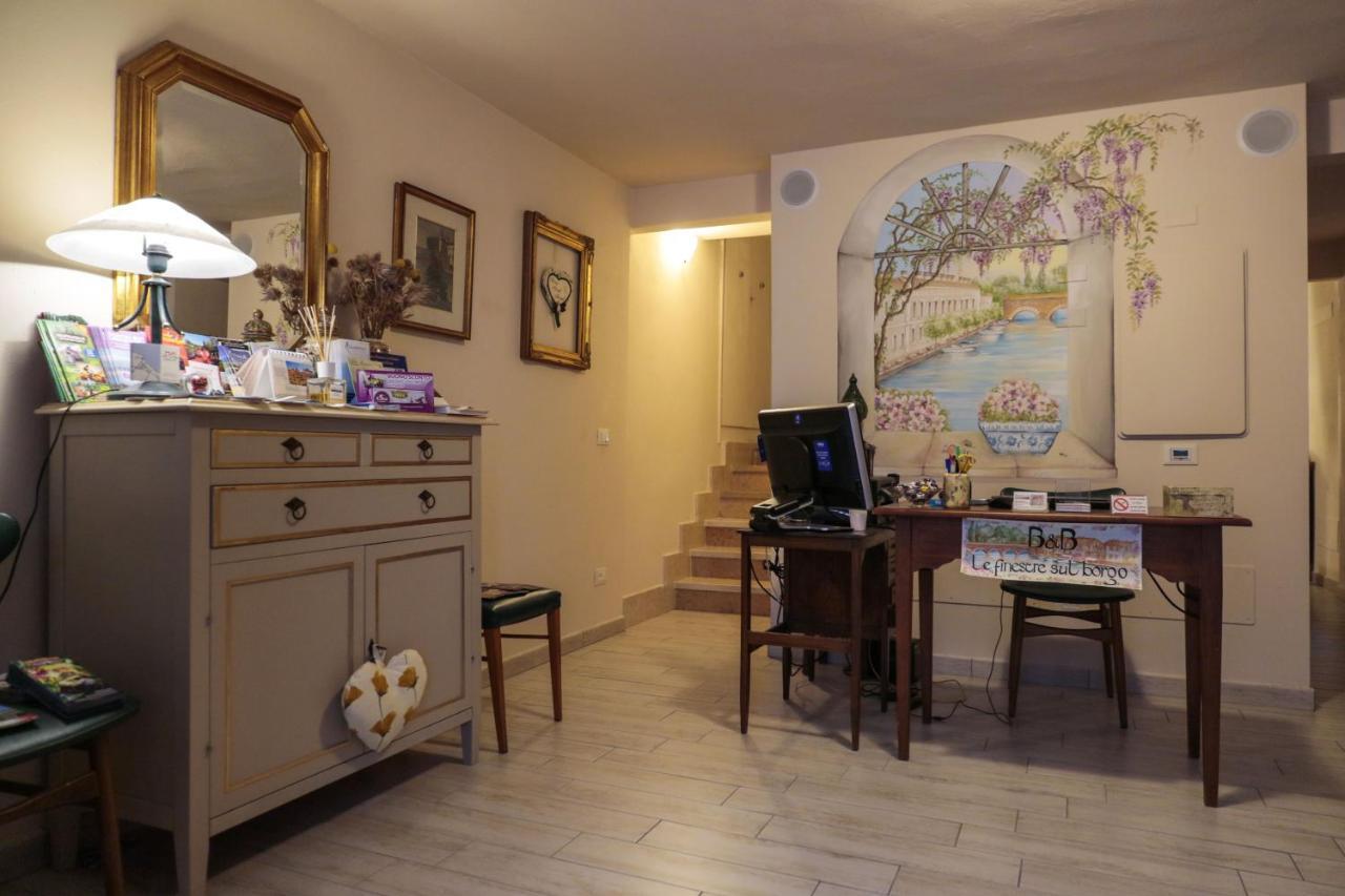 Le Finestre sul Borgo Rooms Peschiera del Garda Exterior foto